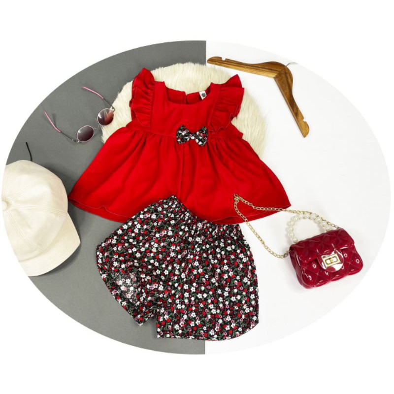 Bộ bé gái áo xòe tay cánh tiên quần đùi hoa