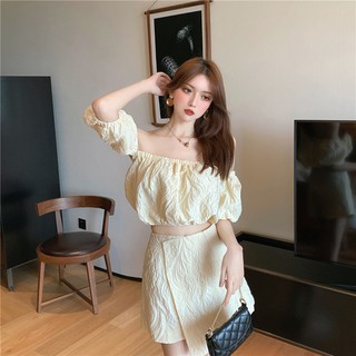 Set áo croptop bẹt vai tay phồng phối quần giả váy