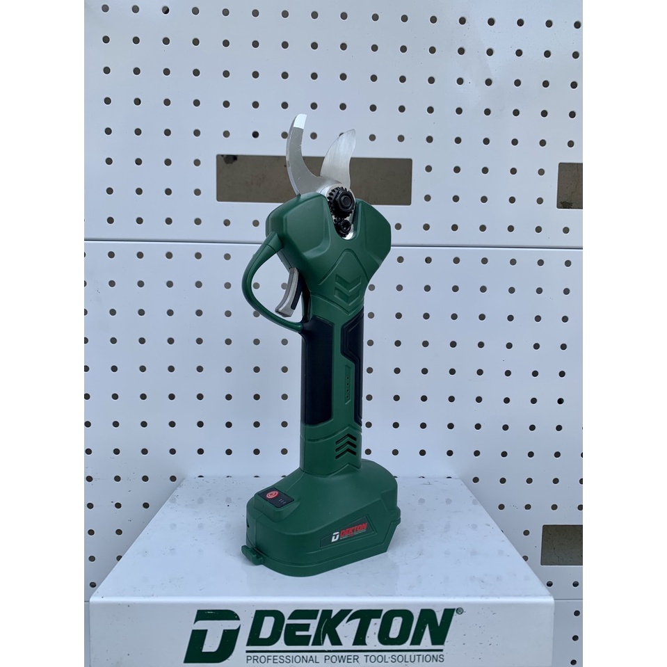 Thân kéo cắt cành dùng pin DEKTON M21-MCC32 dùng chân pin thông dụng