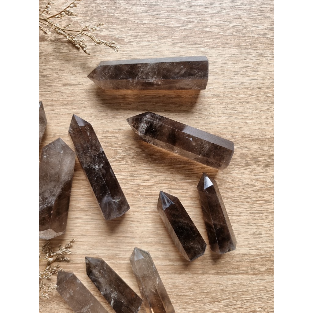 Trụ đá thạch anh Khói , trụ đá thanh tẩy trong Tarot, cân bằng năng lượng, Reiki, đá phong thủy