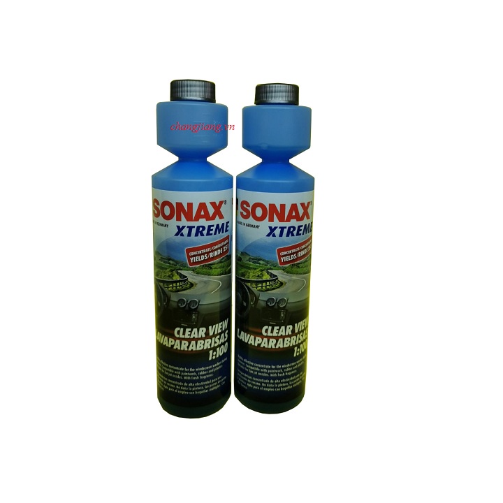Dung dịch vệ sinh và làm trong kính lái Sonax Xtreme Clear View 1:100 NanoPro 271141 250ml