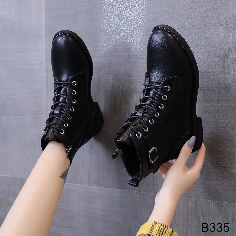 B335 Boot da lì buộc dây khóa cạnh quai cài 2p | BigBuy360 - bigbuy360.vn