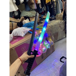 Kiếm phát sáng, Katana phát sáng đồ chơi hot trend - Trend