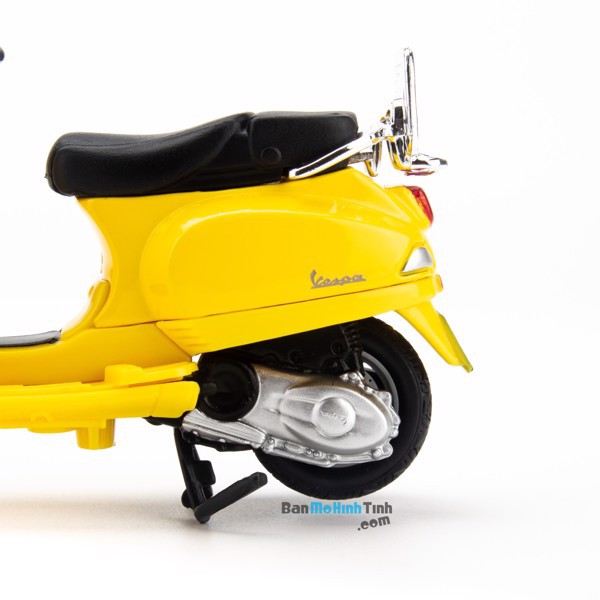 Mô hình xe máy Vespa 1:18 Maisto