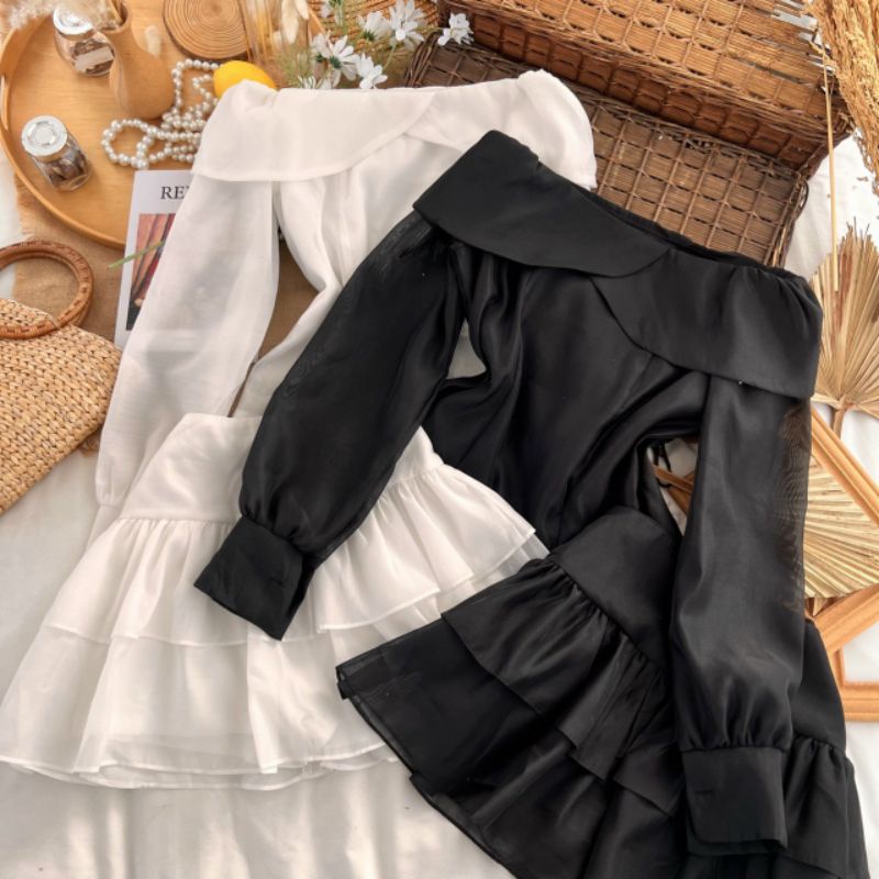 Set áo voan kèm chân váy xoè bẹt vai