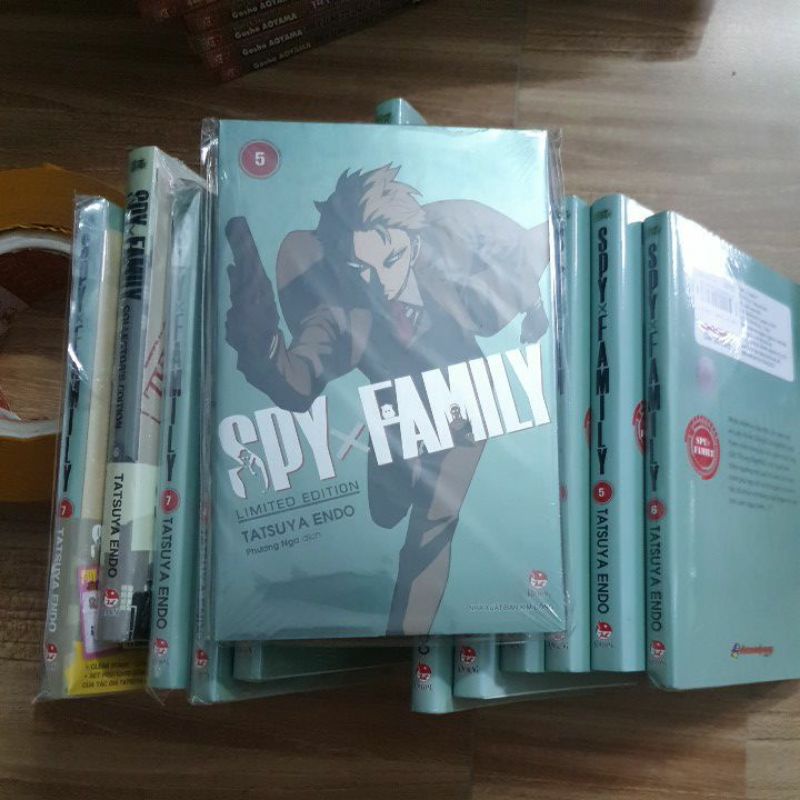 Spy X Family bản in đầu có Stande lẻ
