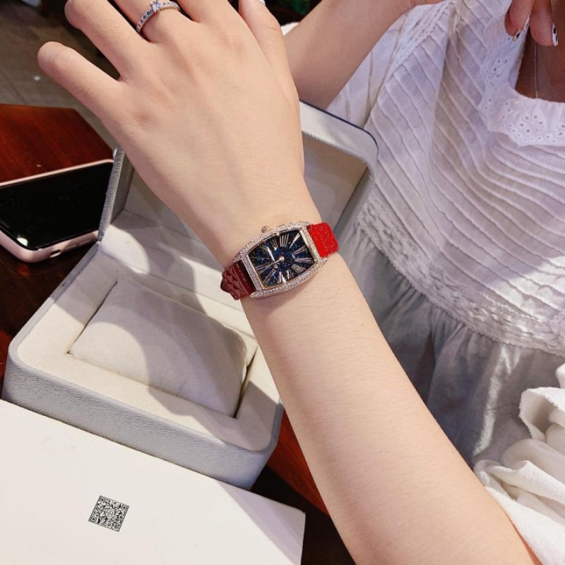 Set đồng hồ nữ Davena mặt vuông tặng kèm 2 dây