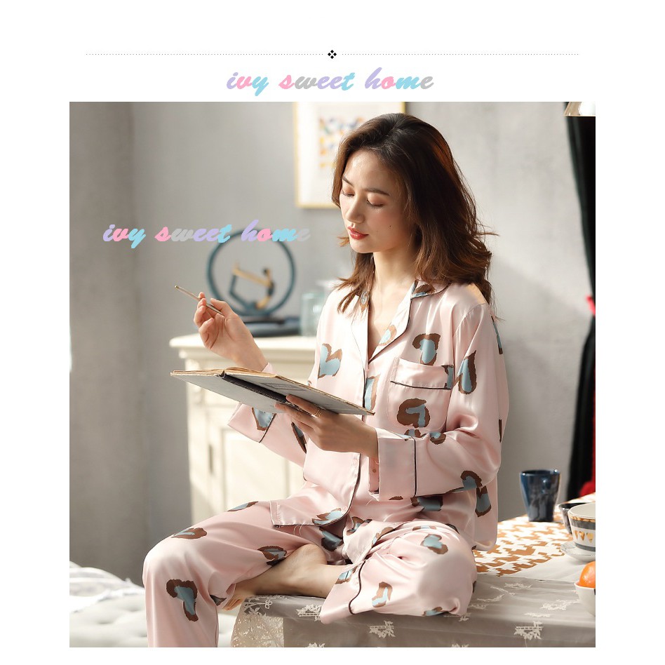 Đồ Bộ Lụa ❄ Bộ Ngủ Lụa Dễ Thương ❄ Khuy Dài Tim Hồng IVY617