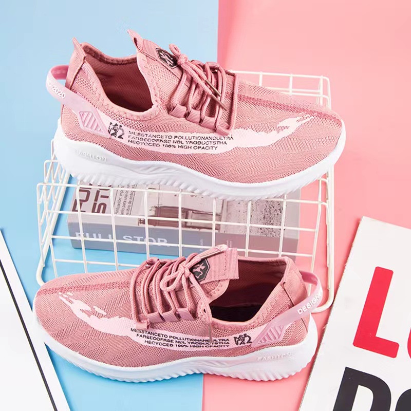 Giày sneaker thể thao nữ buộc dây thời trang mới nhất Thegioigiay V312