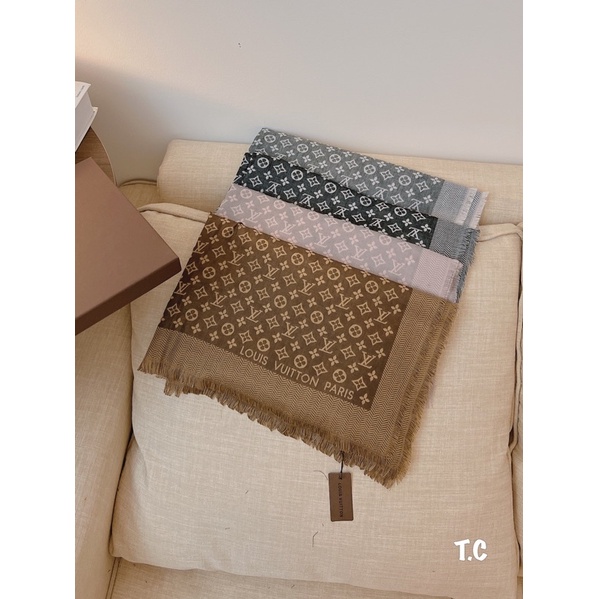 Khăn gấm LV, hàng Quảng Châu cao cấp ms12358