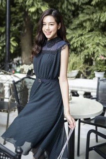 Đầm Elise chấm bi đai eo Size M newtag