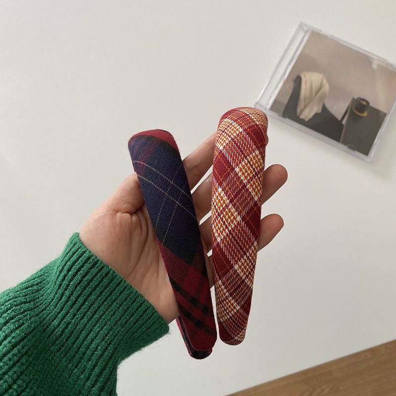 Băng đô cài tóc sọc caro tone màu đỏ phong cách mạnh mẽ đáng yêu