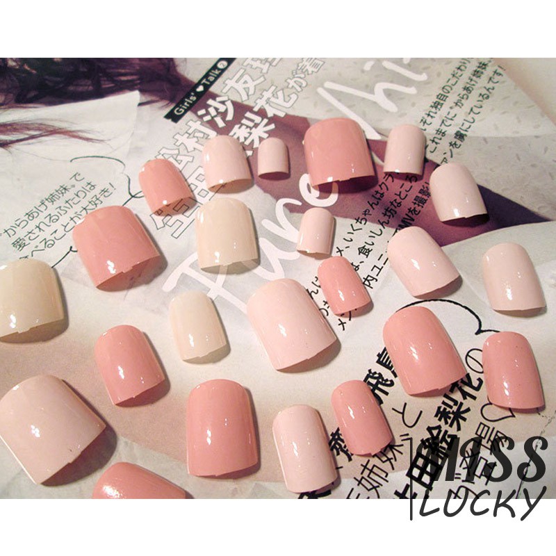 Bộ móng tay giả thời trang cho nữ