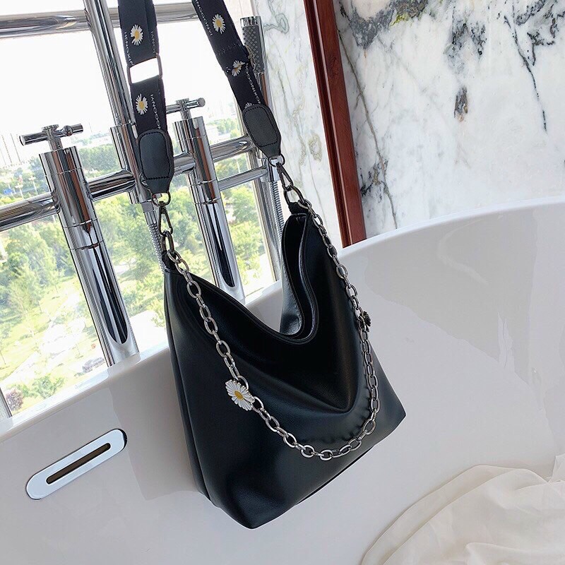 Túi Công Sở Hoa Cúc đeo chéo❣️FREESHIP❣️