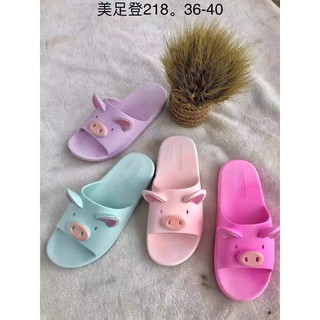 Combo dép nhựa nữ và trẻ em.