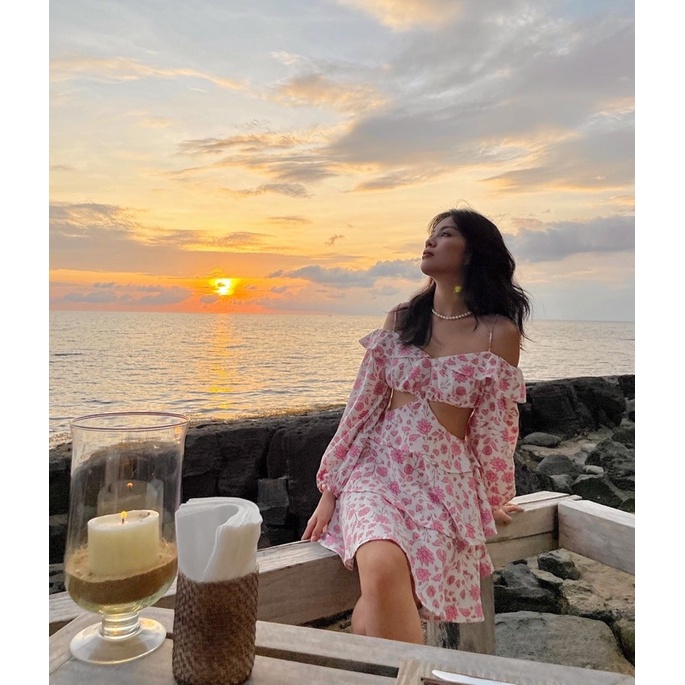 đầm bẹt vai hở eo-shoulder off cut out