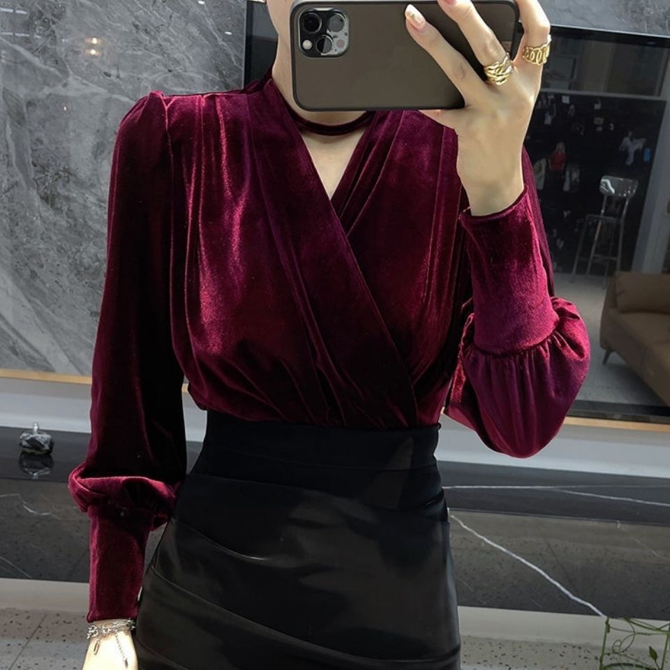Áo Nhung Tay Dài Cổ Chữ V Phong Cách Retro