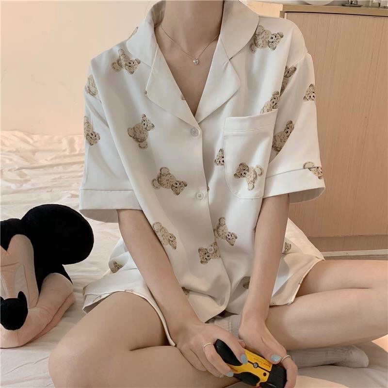 Bộ ngủ pizama cộc tay gấu hồng kate lụa loại 1 yêu luôn