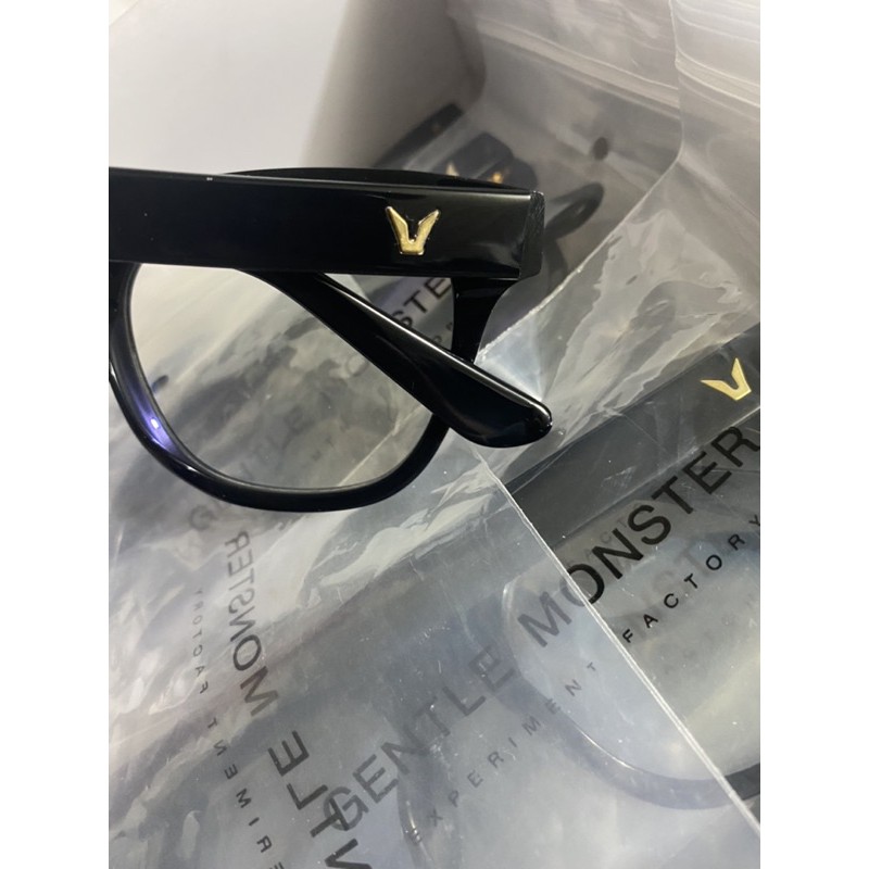 gọng kính vuông to xịn cũ | BigBuy360 - bigbuy360.vn