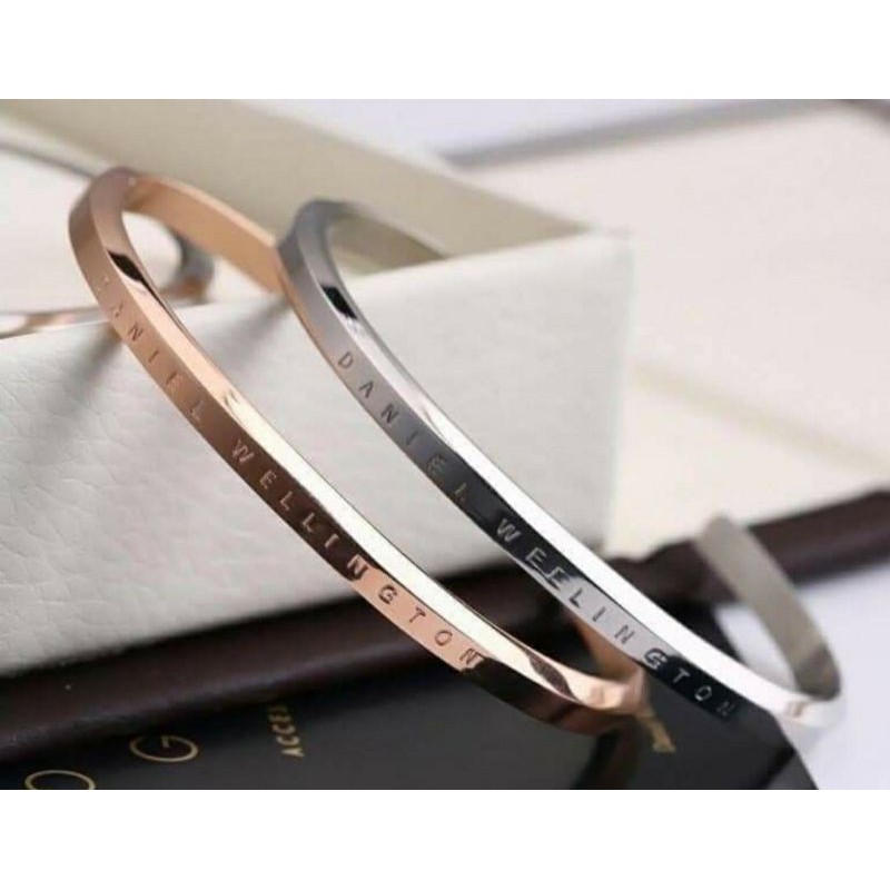 Vòng Tay Cuff Ver 1 No Box | BigBuy360 - bigbuy360.vn