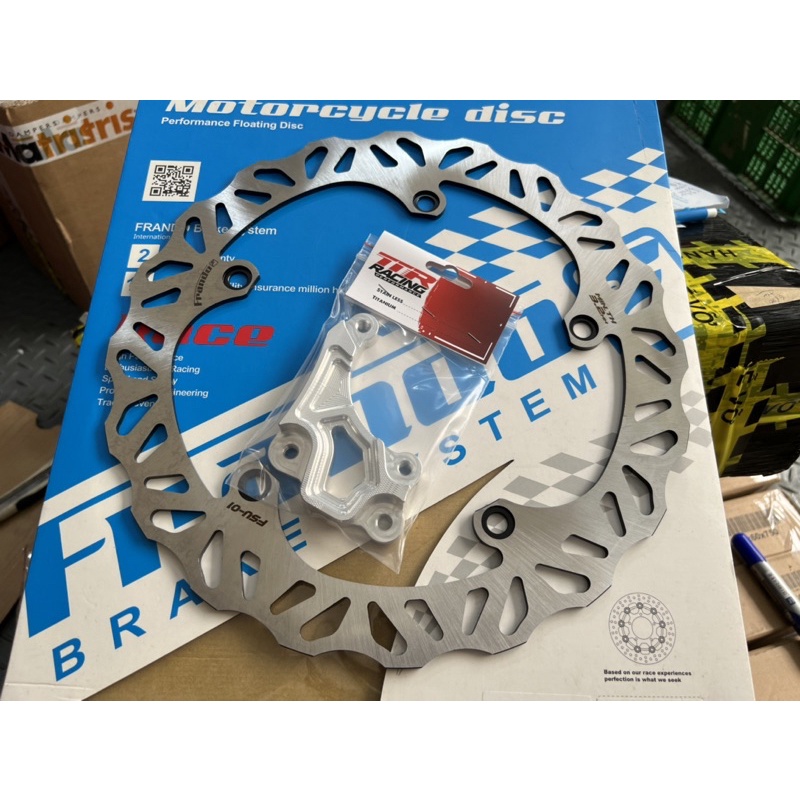 Combo Dĩa trước 320mm Frando và pát heo 320mm 2 pis gắn Suzuki Raider Satria Fi