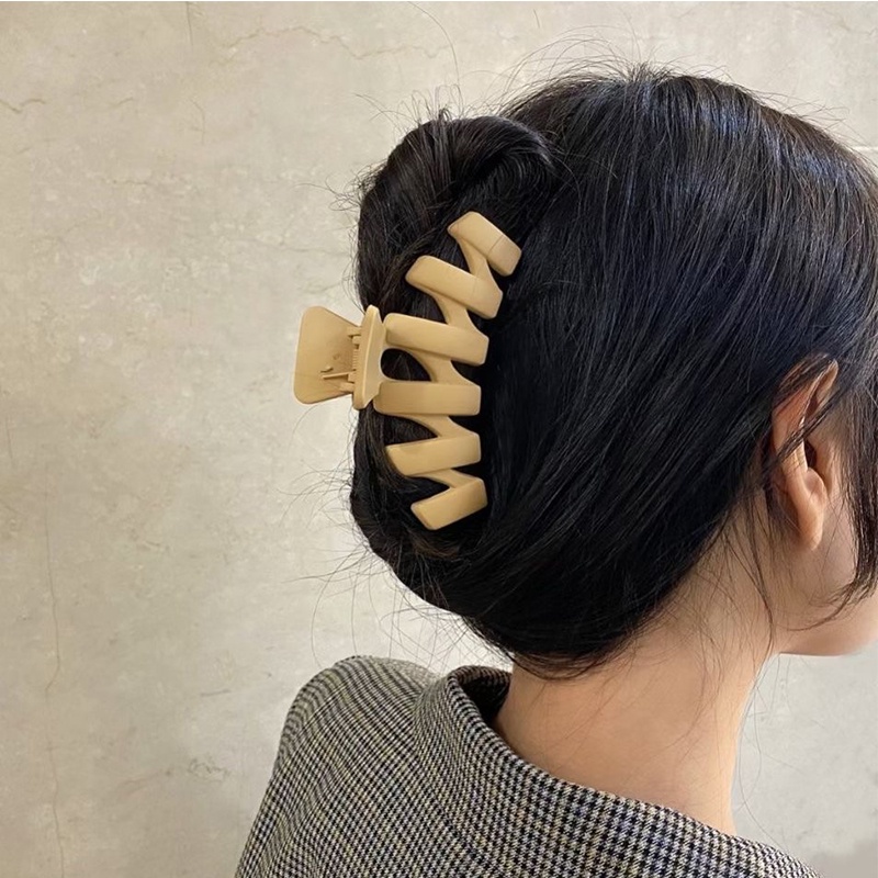 Kẹp tóc hình tam giác nhiều màu thời trang cho nữ