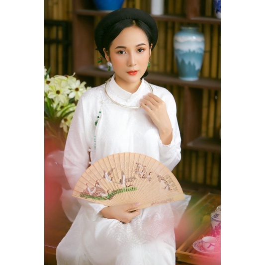 Áo ngũ thân gấm tơ