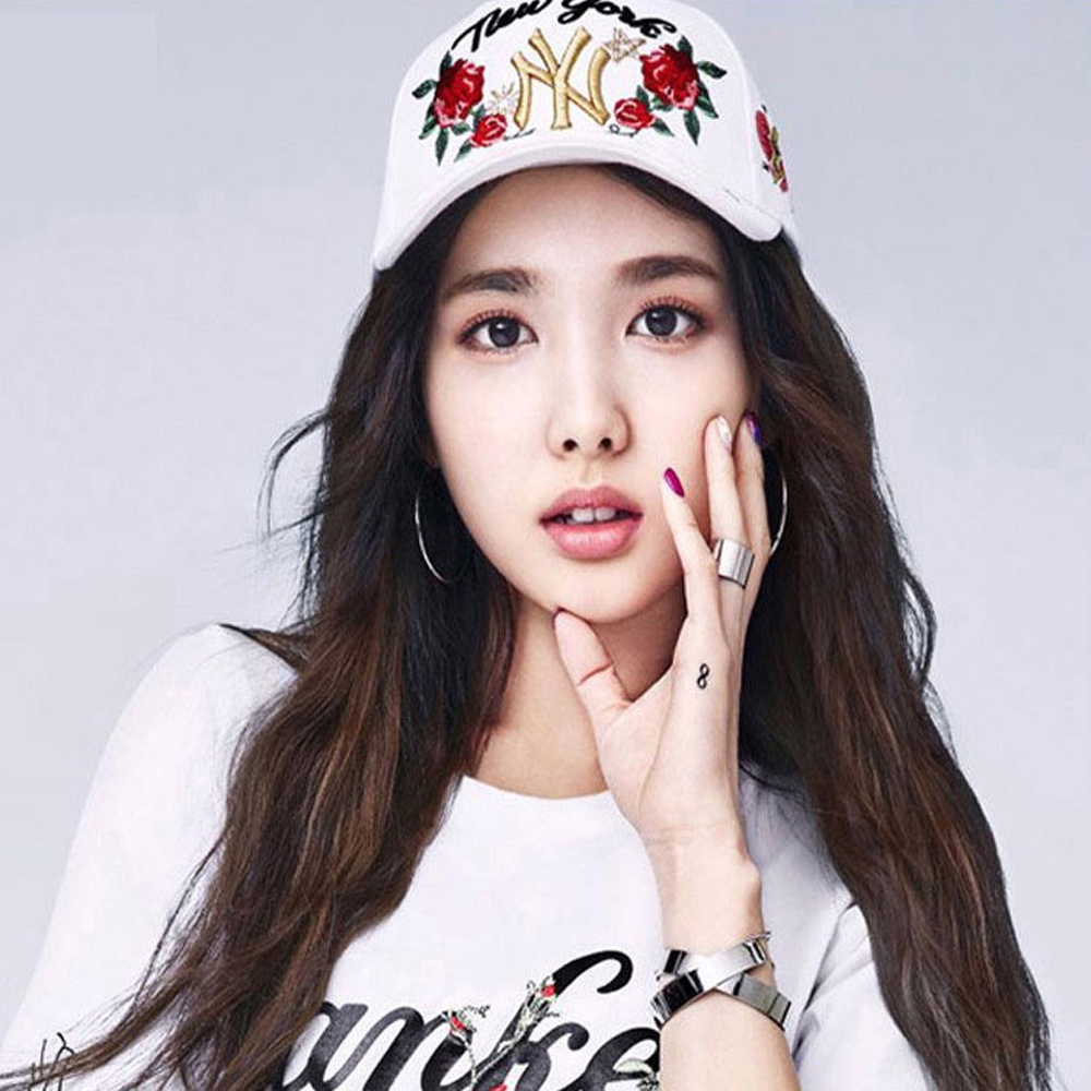 Mũ lưỡi trai cao cấp thêu họa tiết hoa hồng nhiều màu