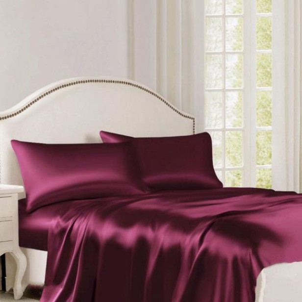 (Loại 1) Bộ Ga Gối Phi Lụa 4 Món Lan Pham Bedding Màu Đỏ Mận