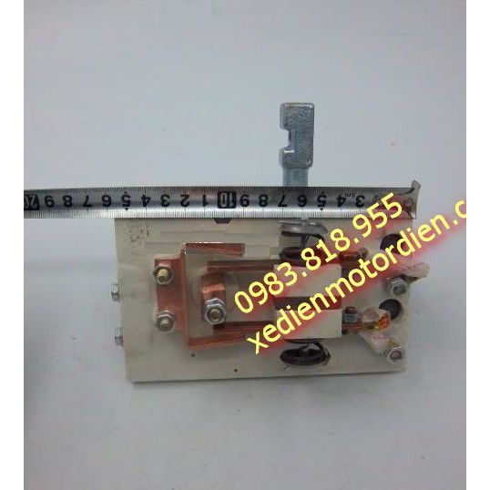 Cầu dao đảo chiều xe điện lớn