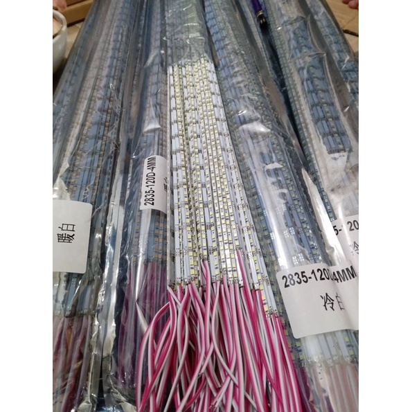 Led thanh 4mm tranh điện