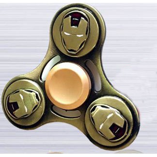 CON QUAY SPINNER IRONMAN