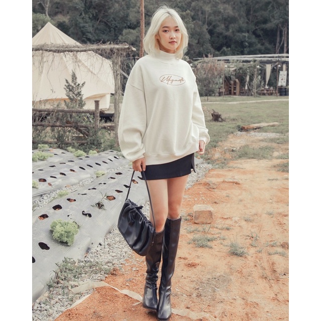 Áo nỉ Oval Turtleneck Sweatshirt