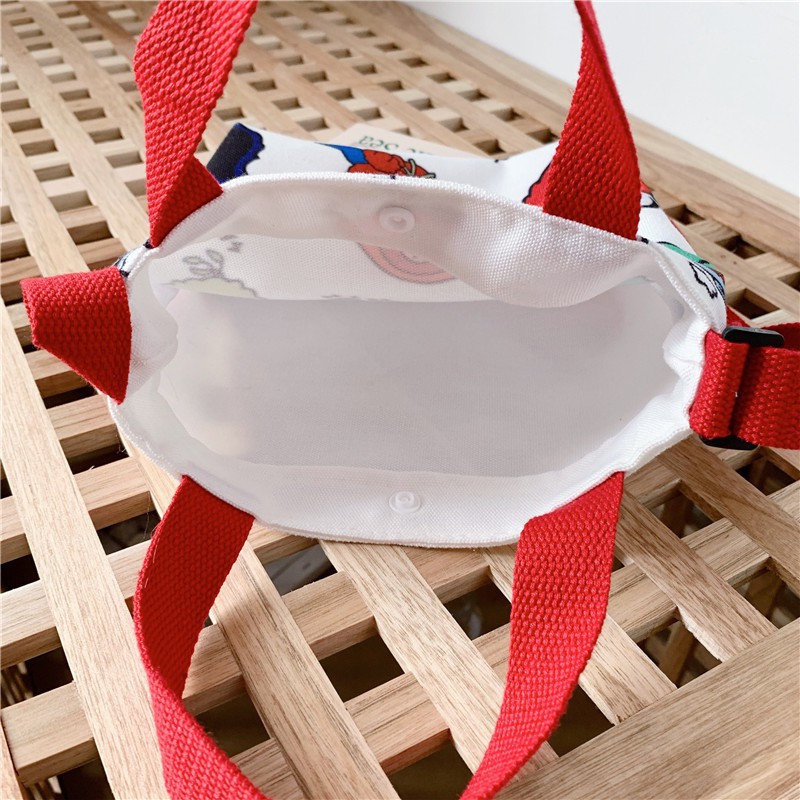 Túi đeo chéo in họa tiết đáng yêu dành cho bé gái