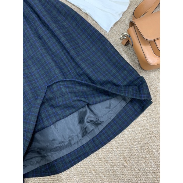 Hàng si - Chân váy dạ xoè Nhật E 64