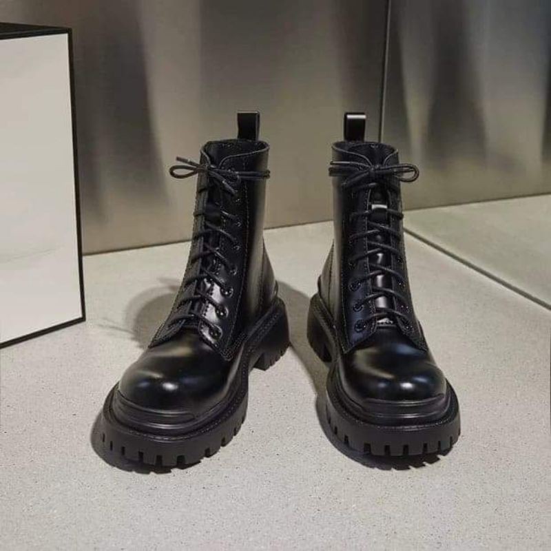 (SẴN ĐEN 36) Boots ulzzang B45 đế cao 4cm | BigBuy360 - bigbuy360.vn