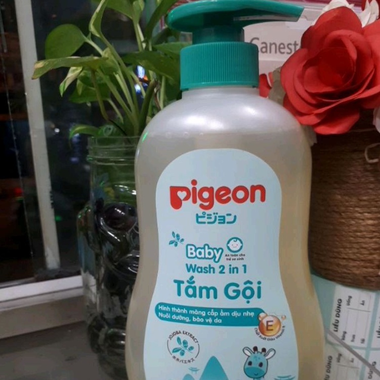 Tắm Gội 2 trong1 Pigeon: 700ml