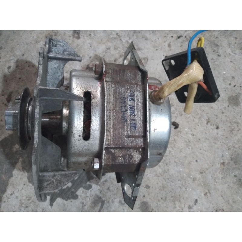 Củ phát điện chế từ môtơ máy giặt