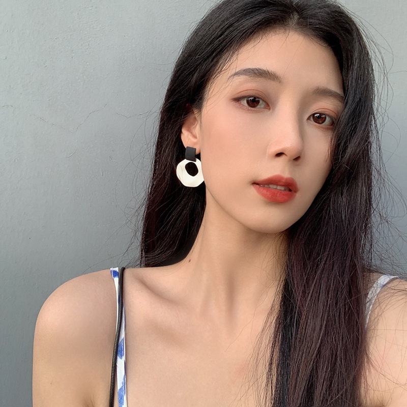Đôi Khuyên Tai Hình Tròn Phong Cách Hàn Quốc Thời Trang Cho Nữ