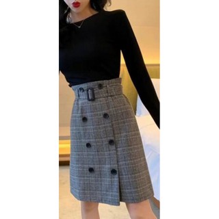 Áo thun nữ cổ thuyền