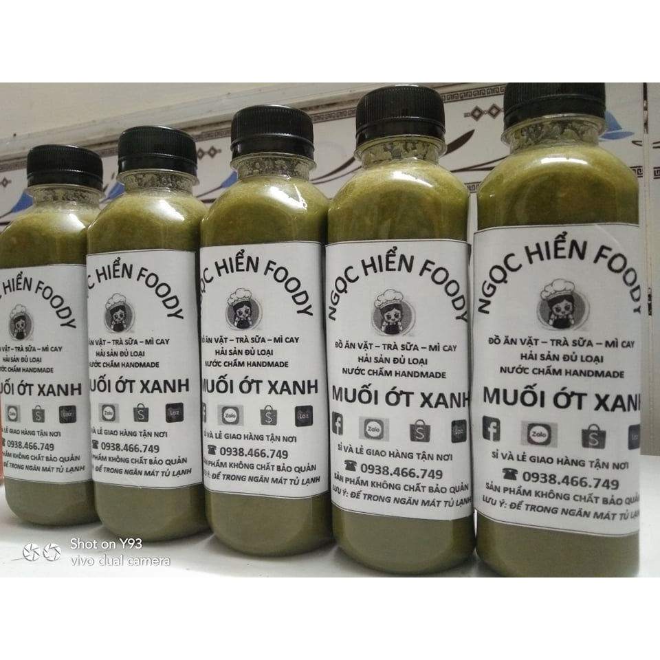 Muối Ớt Xanh Chấm Hải Sản Và Trái Cây 1 chai 350g ( Hàng nhà làm đảm bảo sạch sẽ và chất lượng )