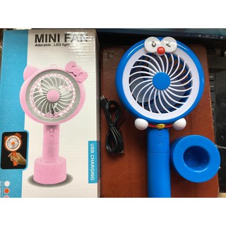 Quạt Mini Cầm Tay Đèn Led Có Đế Doremon - Kitty