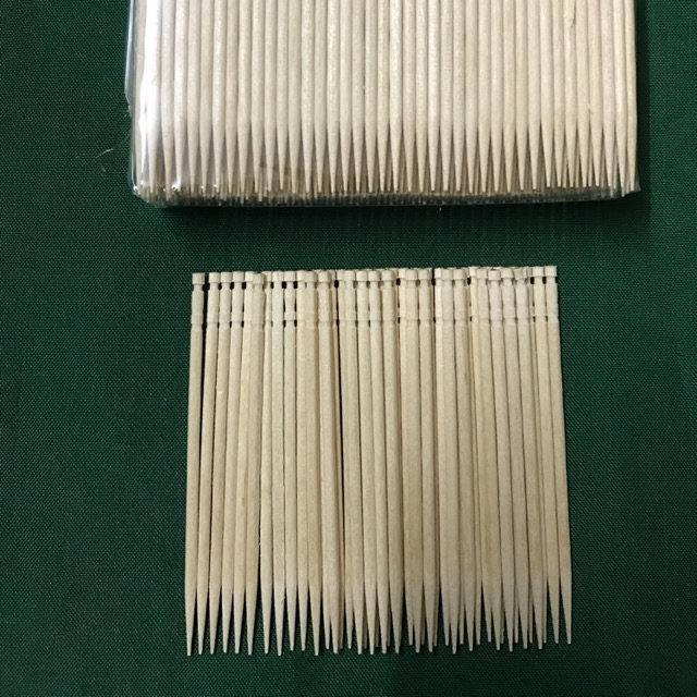 Tăm gỗ tiện .
