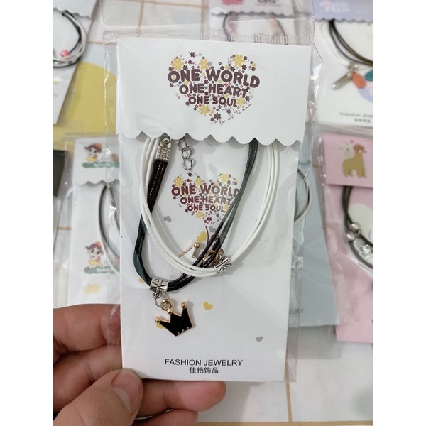 Vỉ 2 vòng tay đôi