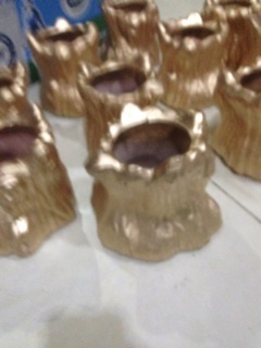 Chậu gốc cây vàng(mới vê)