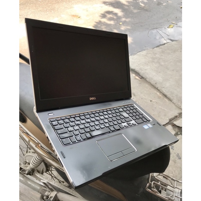 Laptop DEll Vostro 3750 màn to xem phim sướng | BigBuy360 - bigbuy360.vn
