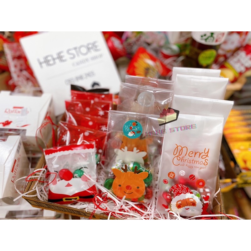 SOCOLA GIÁNG SINH KISSES HERSHEY’s FERRERO tách lẻ kèm túi Noel