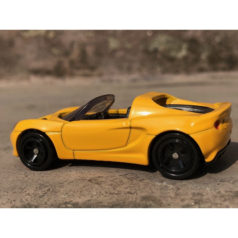 Tomica 1:64 siêu đẹp