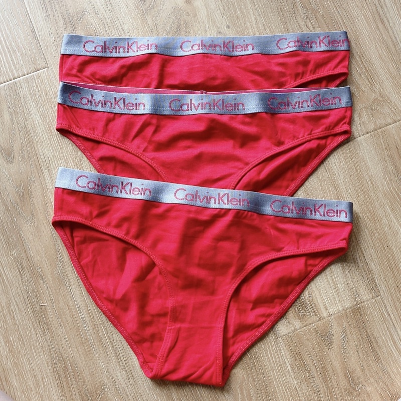 Quần lót nữ Q053 chất cotton chỉ còn đỏ