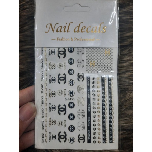 sticker dán trang trí móng nail các mẫu